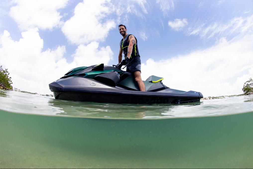 Sea-Doo Adult & Youth Life Jackets/PFDs – Shop Robs- Powersports Gear Outlet
